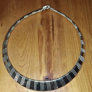 Elegant Choker Gold Necklace